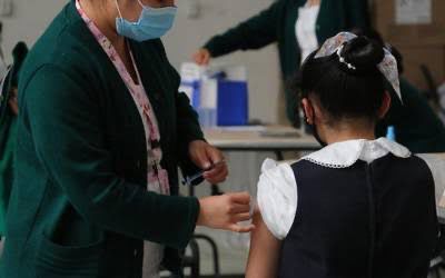 Se suma SESA a campaña de vacunación contra VPH en niñas de Tlaxcala